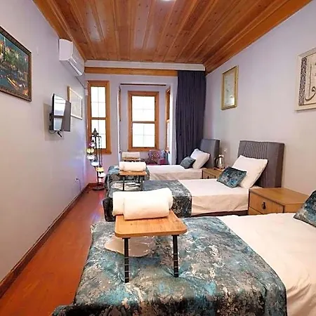 Hotel The Trip Anex 3*