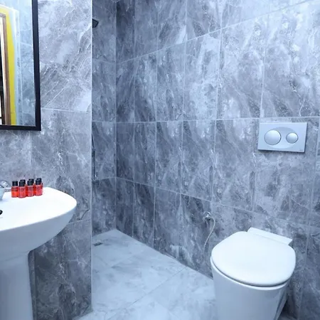 فندق The Trip Anex